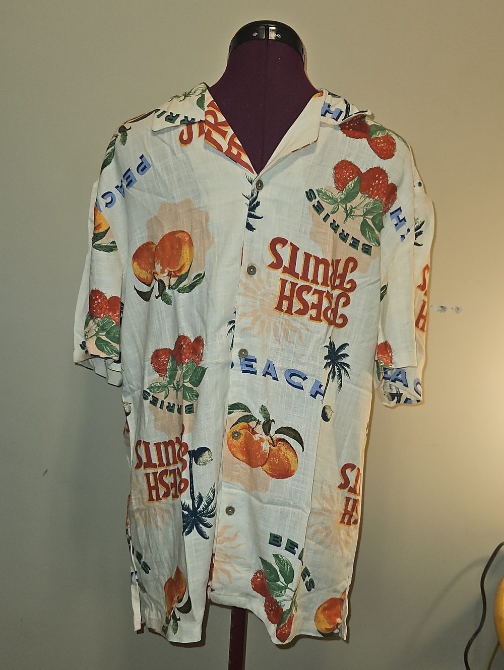 Cove White Tropical Fruit & Palm Short-Sleeve Button-Down Shirt